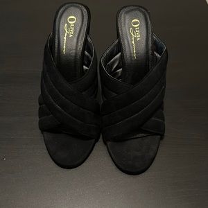 Black Summer Sandals